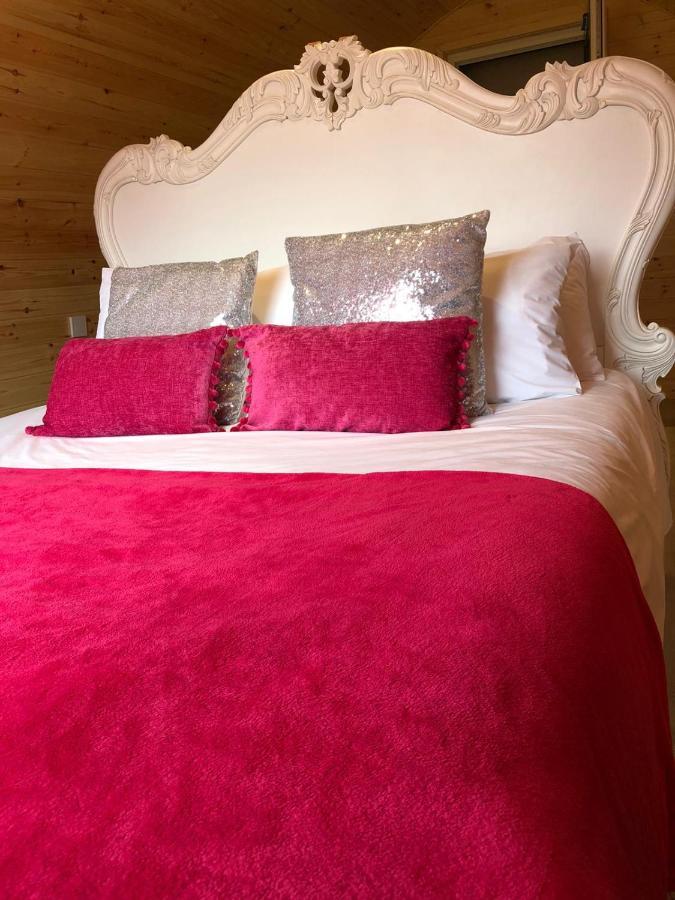 Hall Retreat Lodge