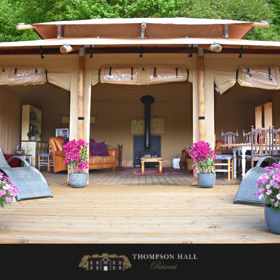 Hall Retreat Lodge *